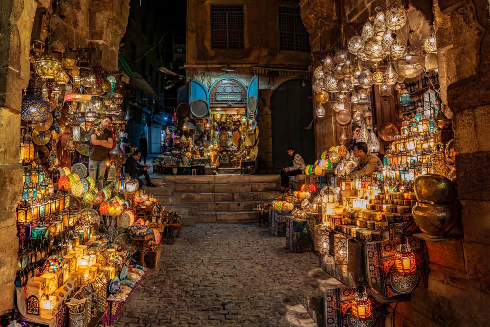 ennightlife-local-food-in-el-moez-street-and-khan-el-khalili